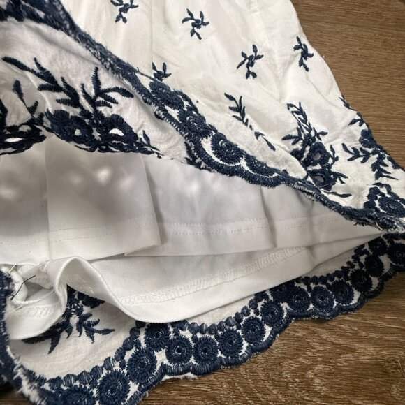 TRAC Women's Embroidered Cover-Up Romper White/Navy Sz M Summer Beach - Picture 4 of 13